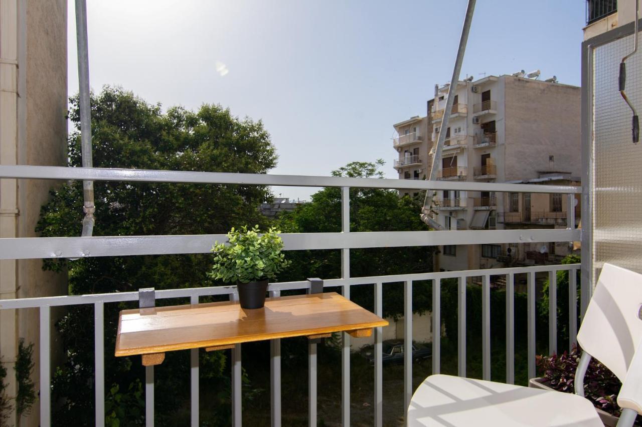 Studio 48, Cozy Apartment In Kalamata City Center المظهر الخارجي الصورة